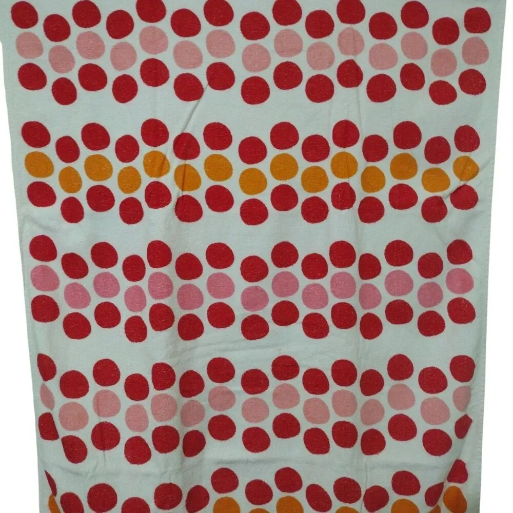 2011 Target Polka-Dot Bath Beach Towel 100% Cotton Colorful Red Pink Retro 28x55